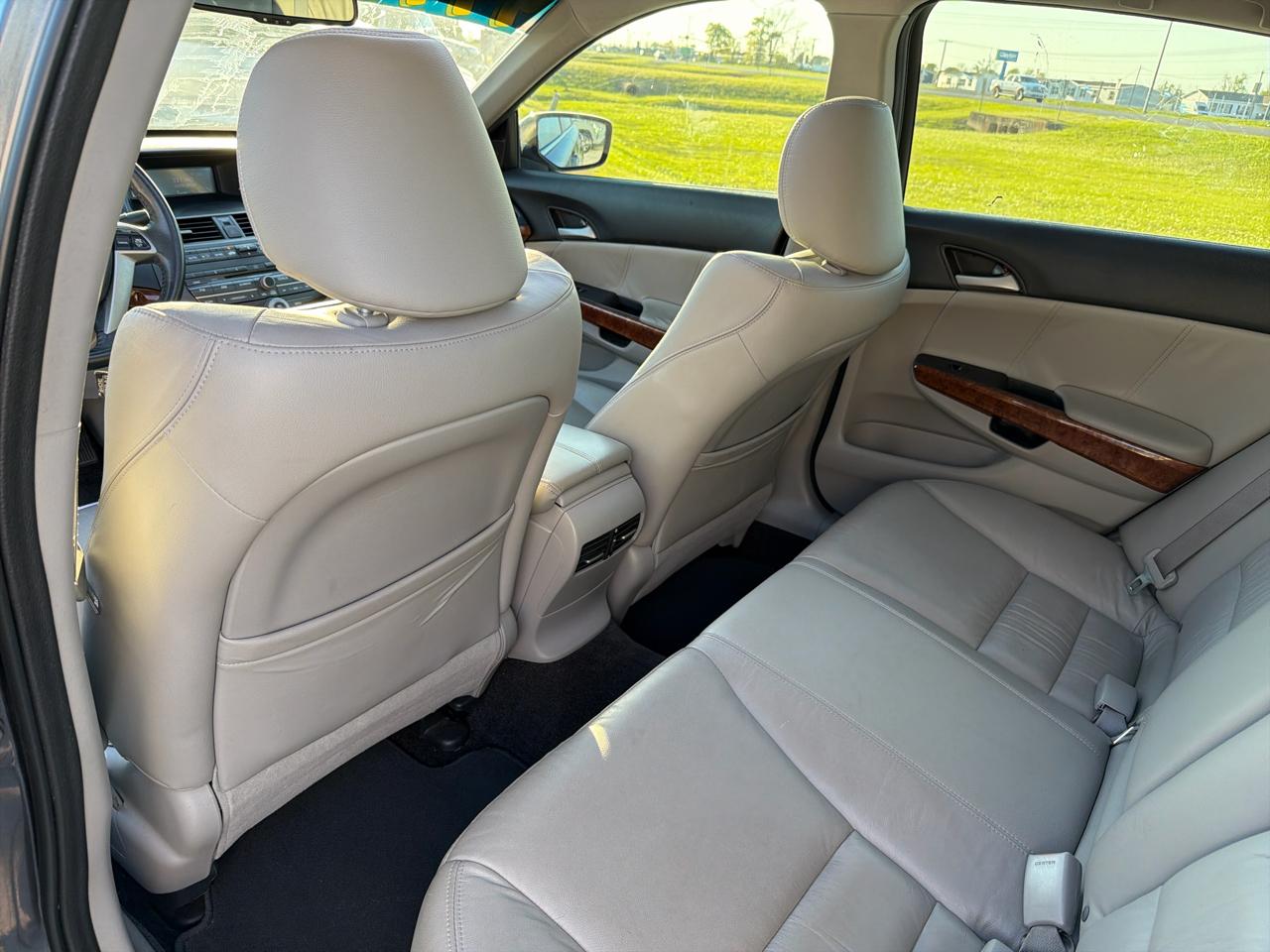 Honda Accord EX-L Sedan AT 2011