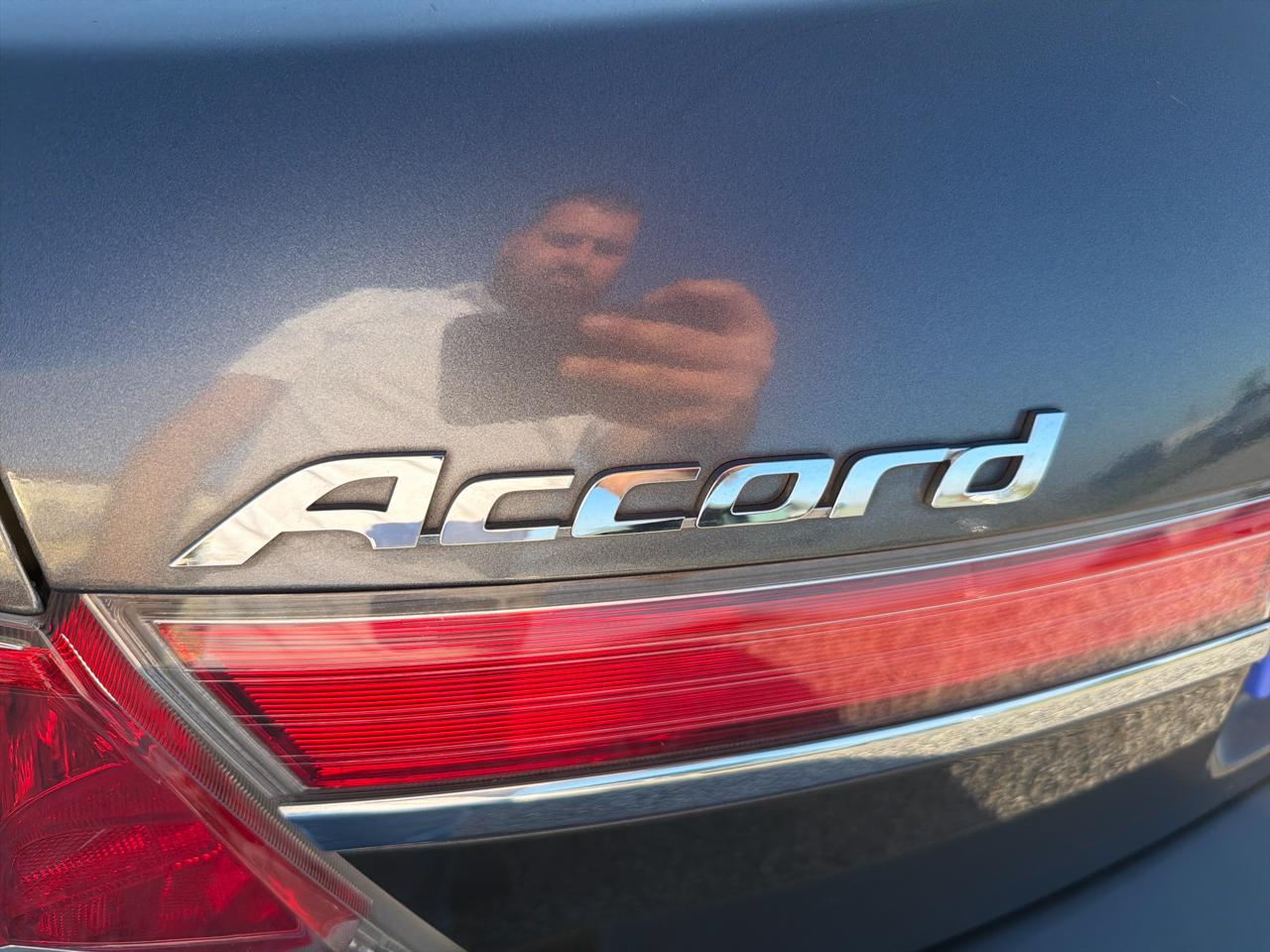 Honda Accord EX-L Sedan AT 2011