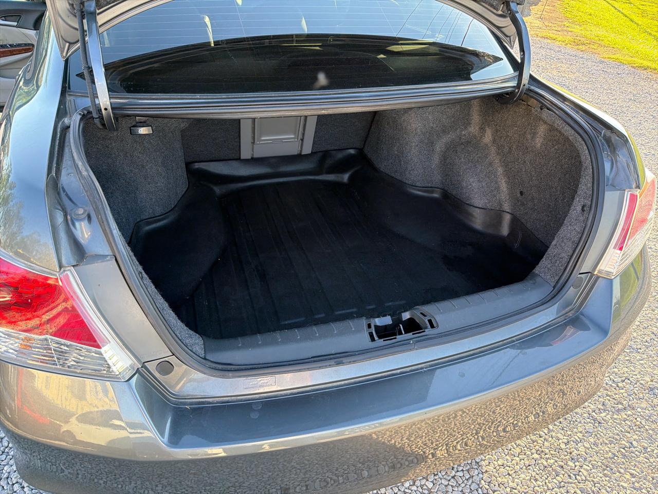 Honda Accord EX-L Sedan AT 2011