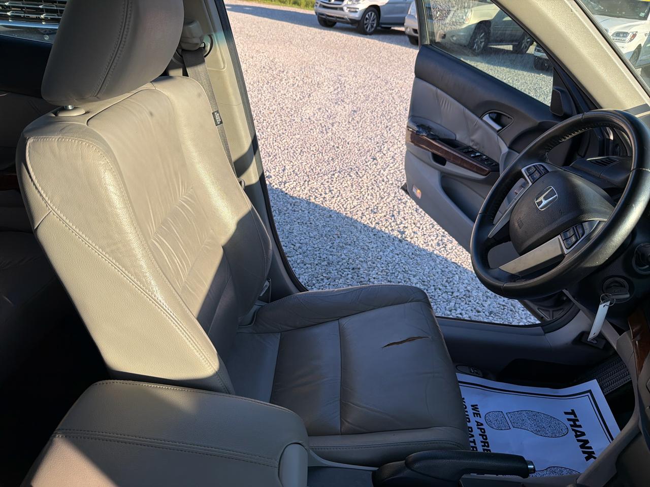 Honda Accord EX-L Sedan AT 2011