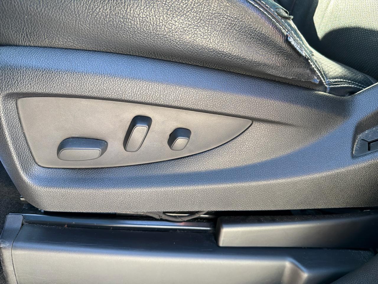 Chevrolet Silverado 1500 1LT Crew Cab 2WD 2014