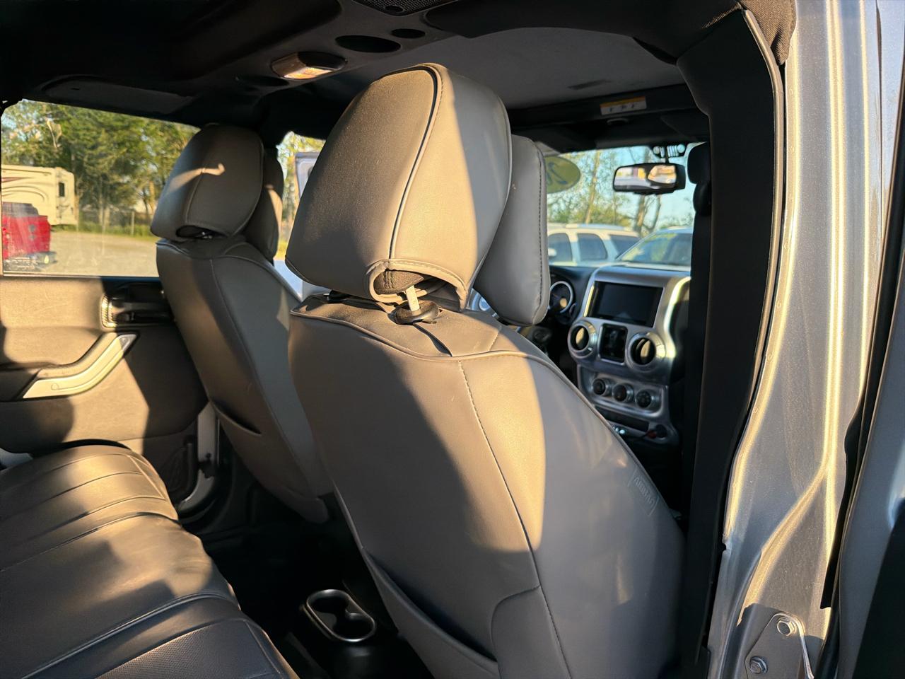 Jeep Wrangler Unlimited Sport 4WD 2017