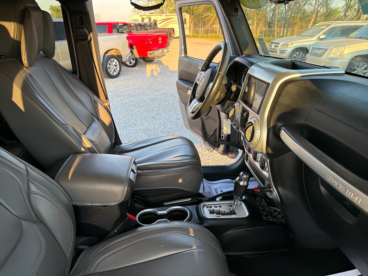 Jeep Wrangler Unlimited Sport 4WD 2017