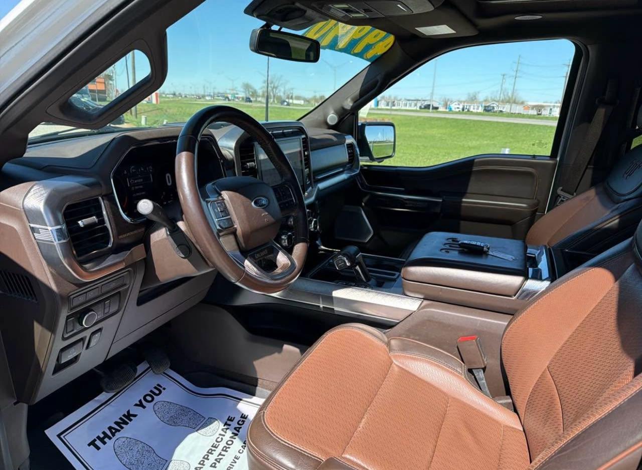 Ford F-150 4WD SuperCrew 150" King Ranch 2023