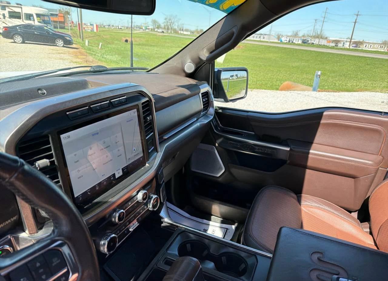 Ford F-150 4WD SuperCrew 150" King Ranch 2023
