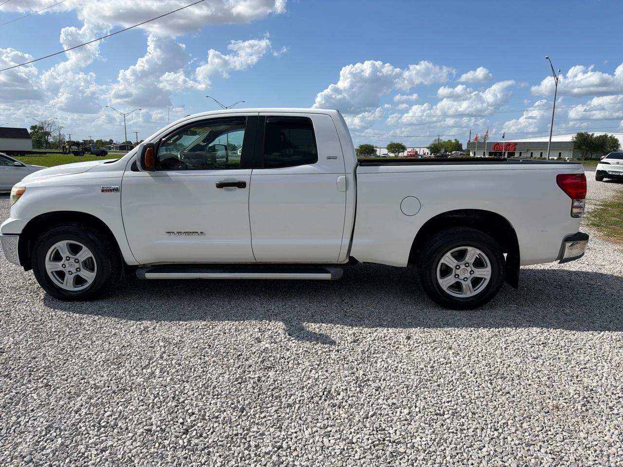 Toyota Tundra SR5 5.7L Double Cab 2WD 2007