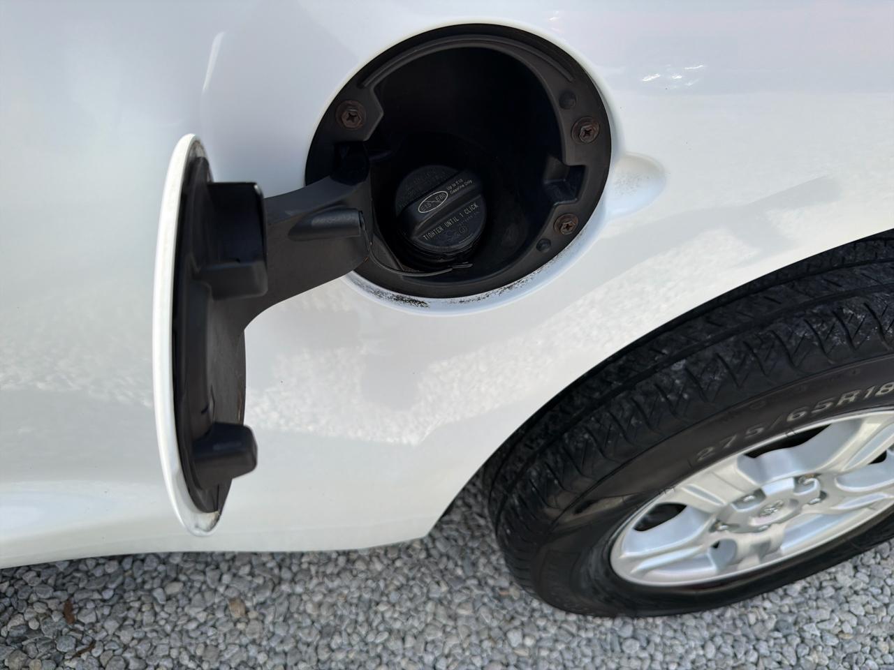 Toyota Tundra SR5 5.7L Double Cab 2WD 2007