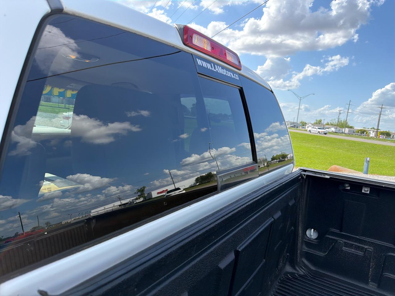 Toyota Tundra SR5 5.7L Double Cab 2WD 2007