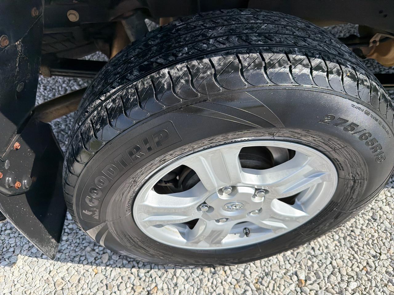 Toyota Tundra SR5 5.7L Double Cab 2WD 2007