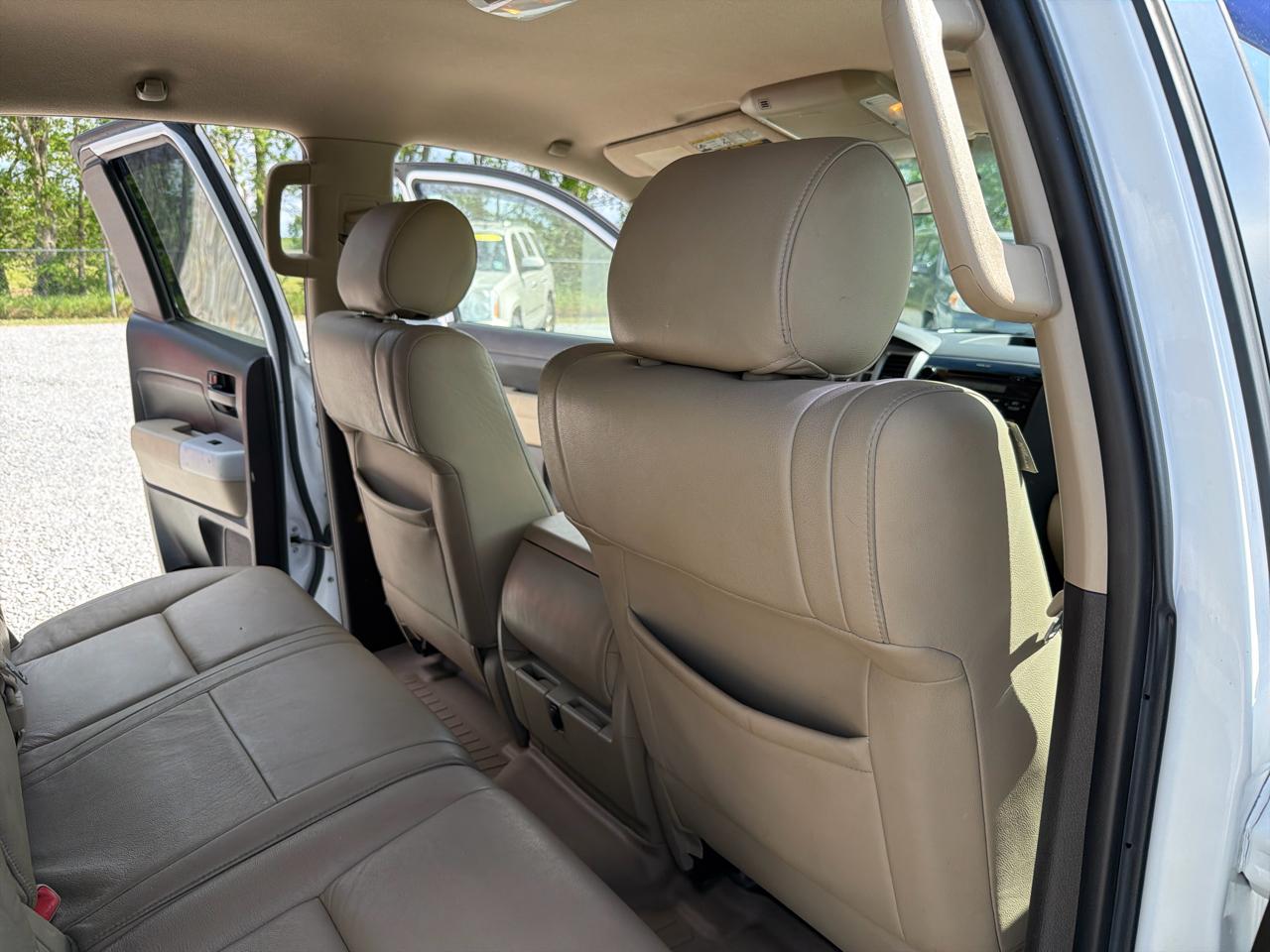 Toyota Tundra SR5 5.7L Double Cab 2WD 2007