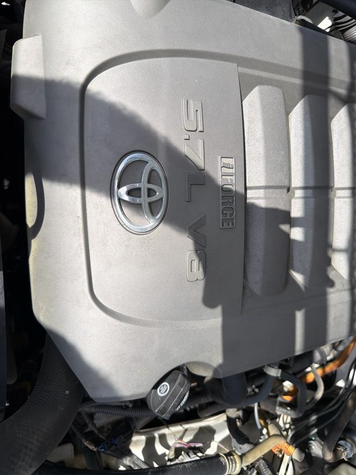 Toyota Tundra SR5 5.7L Double Cab 2WD 2007