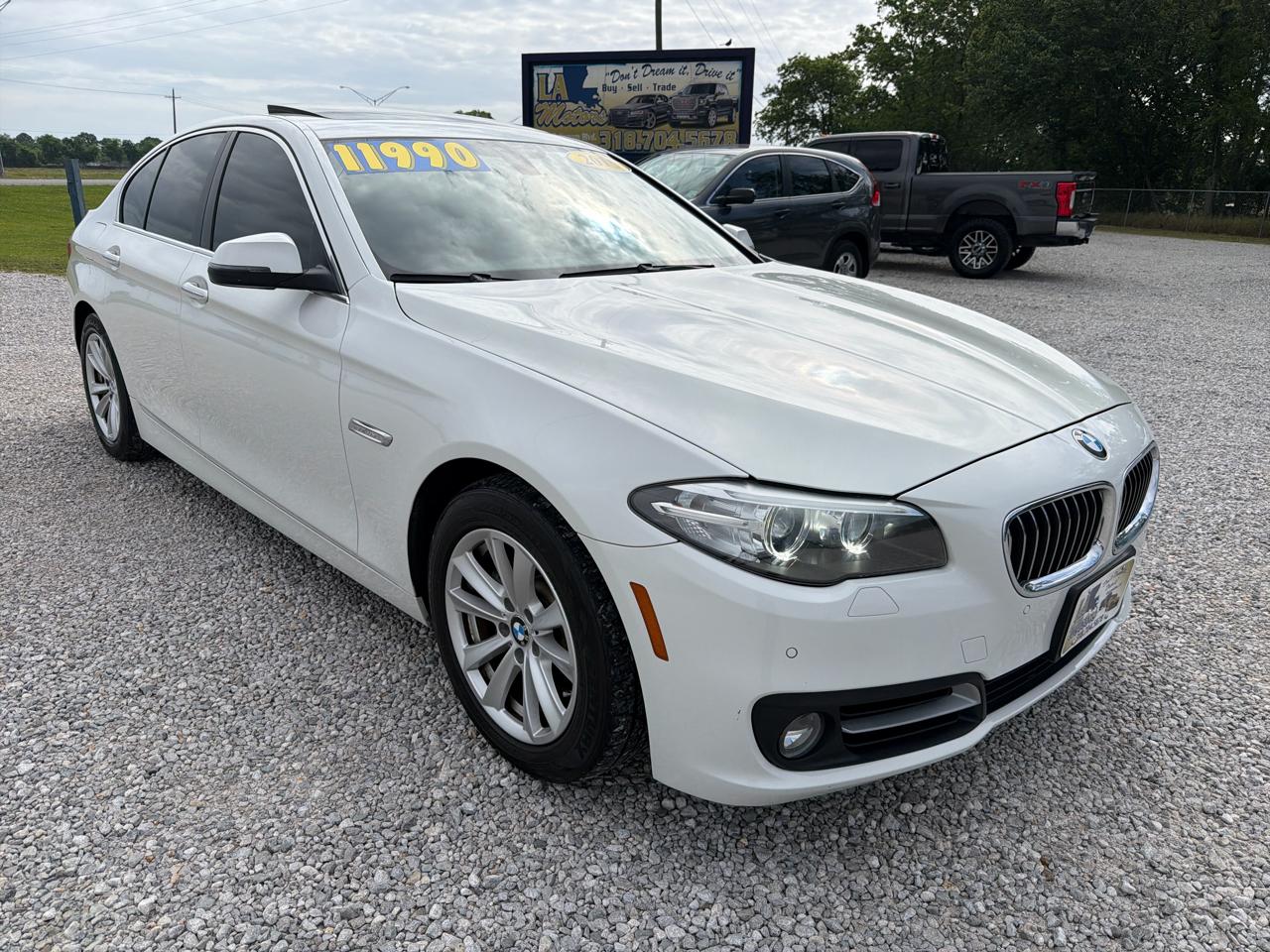 BMW 5-Series 528i 2015