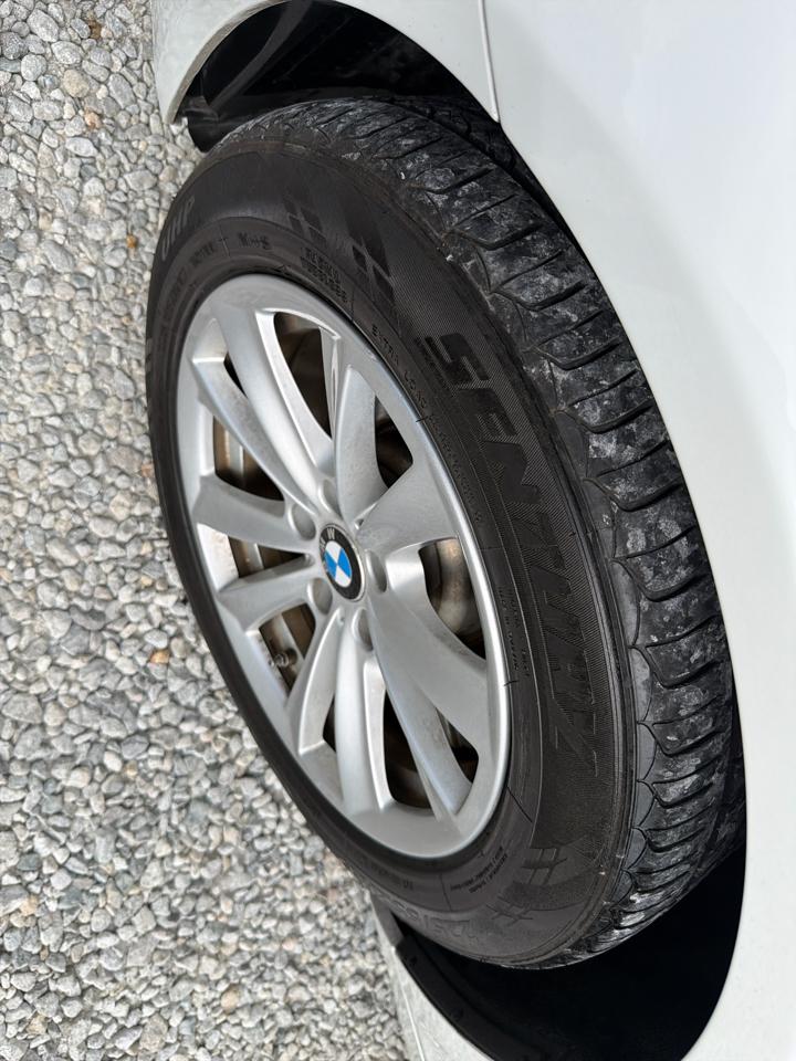BMW 5-Series 528i 2015