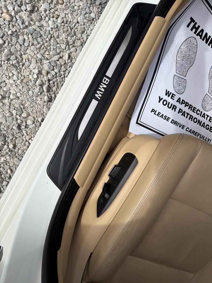 BMW 5-Series 528i 2015