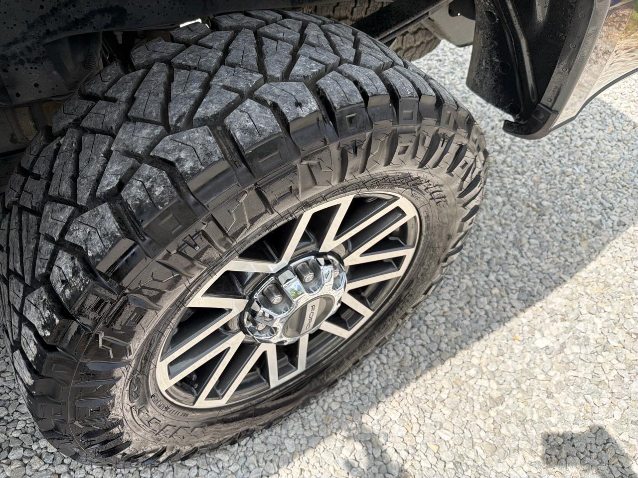 Ford F-250 SD Lariat Crew Cab 4WD 2019