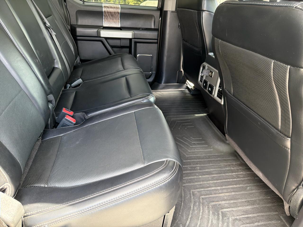 Ford F-250 SD Lariat Crew Cab 4WD 2019