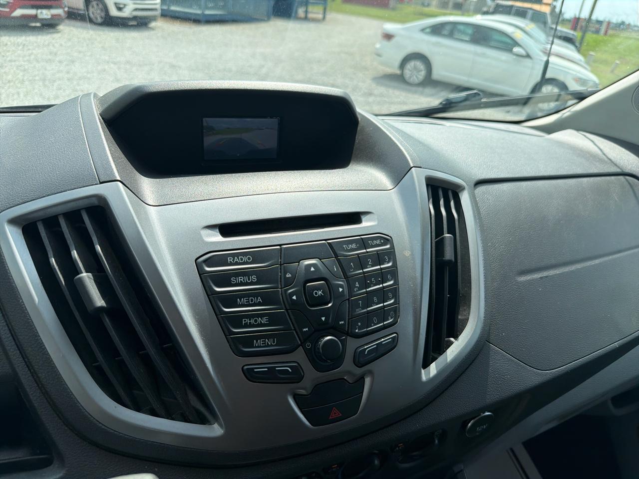 Ford Transit 350 Wagon Low Roof XLT 60/40 Pass. 148-in. WB 2015