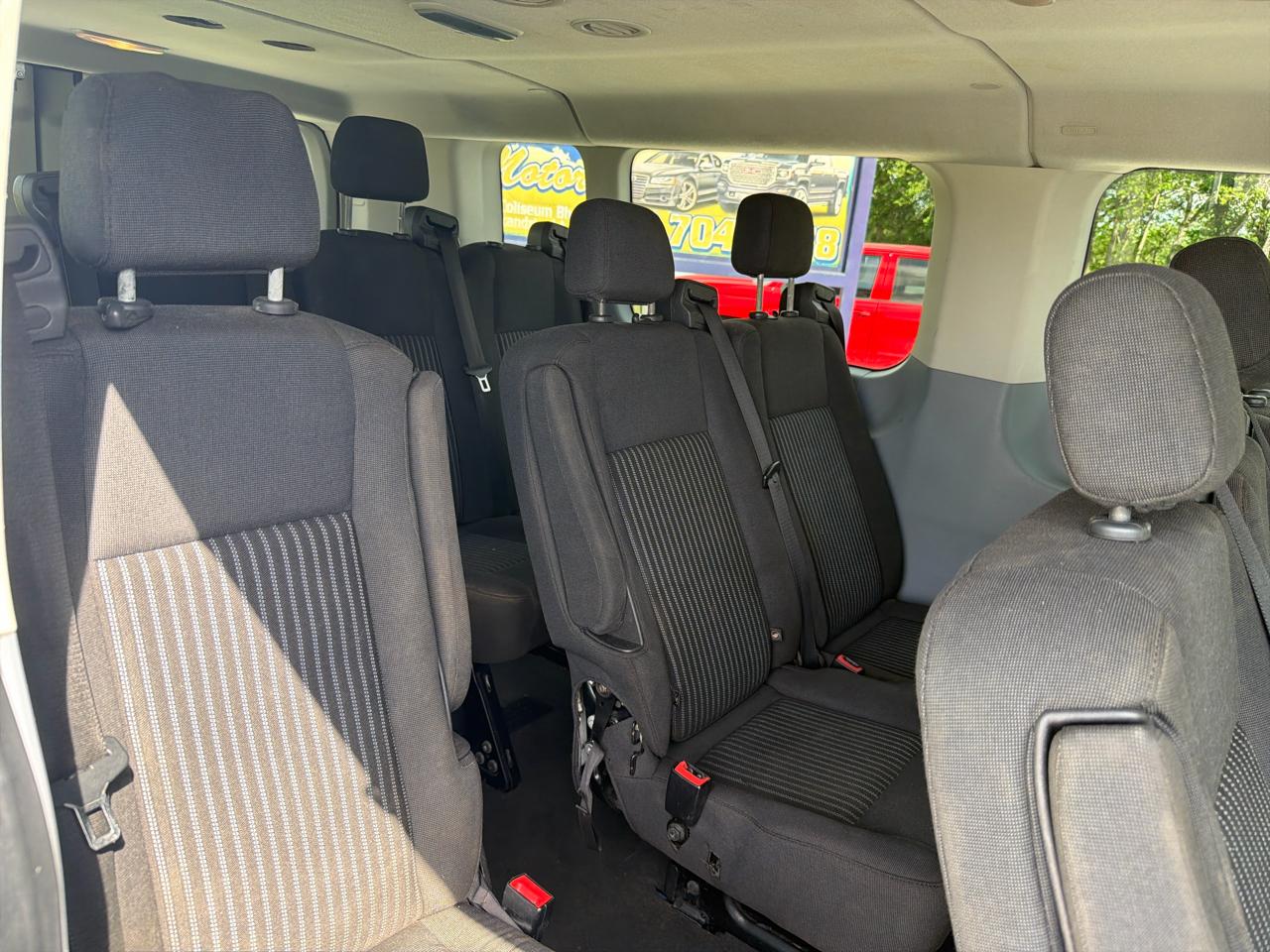 Ford Transit 350 Wagon Low Roof XLT 60/40 Pass. 148-in. WB 2015