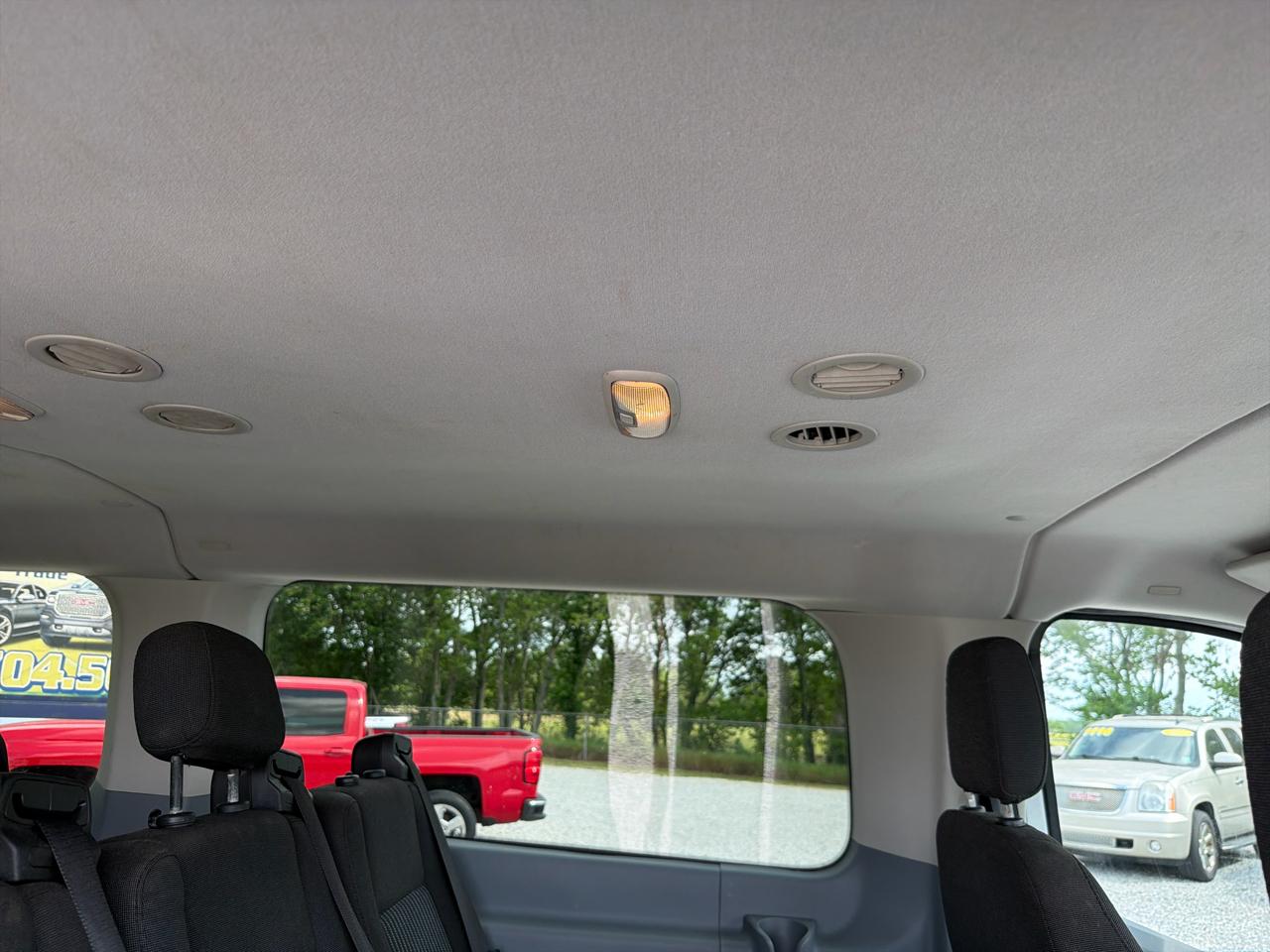 Ford Transit 350 Wagon Low Roof XLT 60/40 Pass. 148-in. WB 2015