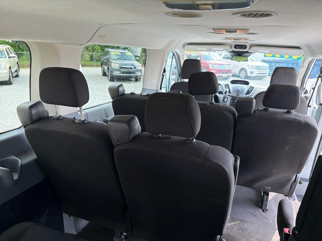 Ford Transit 350 Wagon Low Roof XLT 60/40 Pass. 148-in. WB 2015