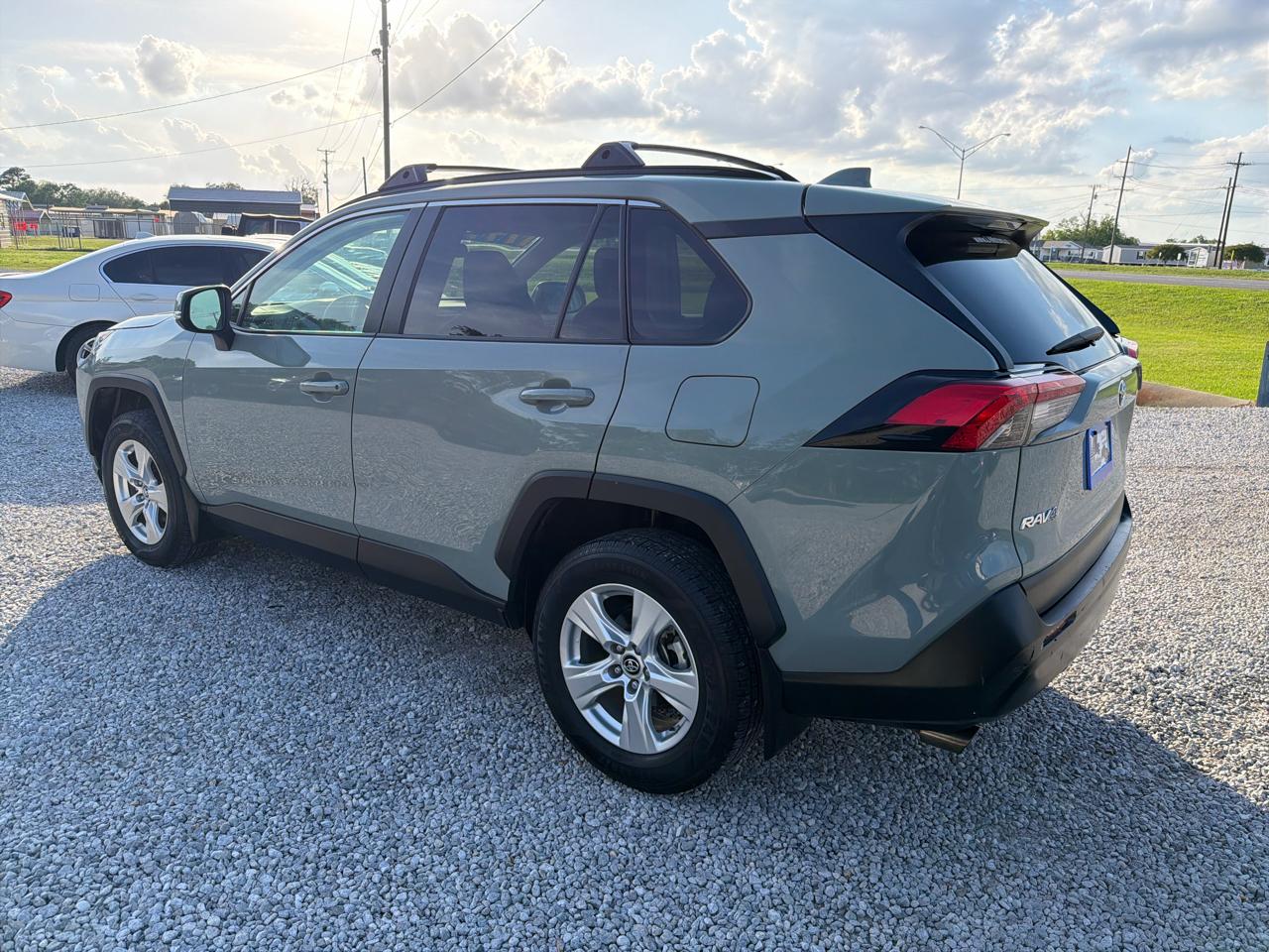 Toyota RAV4 XLE 2019