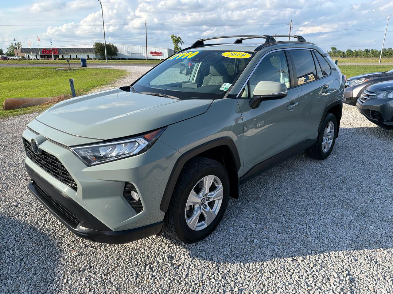 Toyota RAV4 XLE 2019