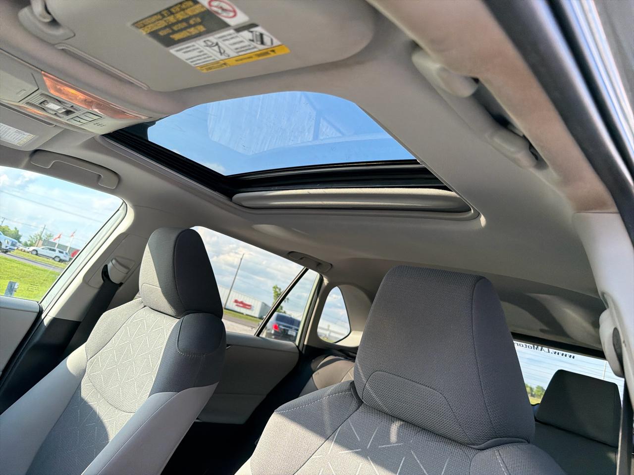 Toyota RAV4 XLE 2019