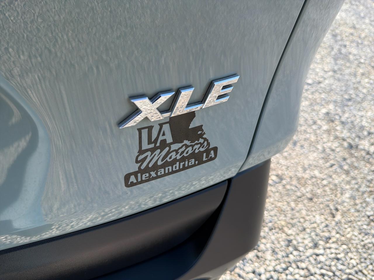 Toyota RAV4 XLE 2019