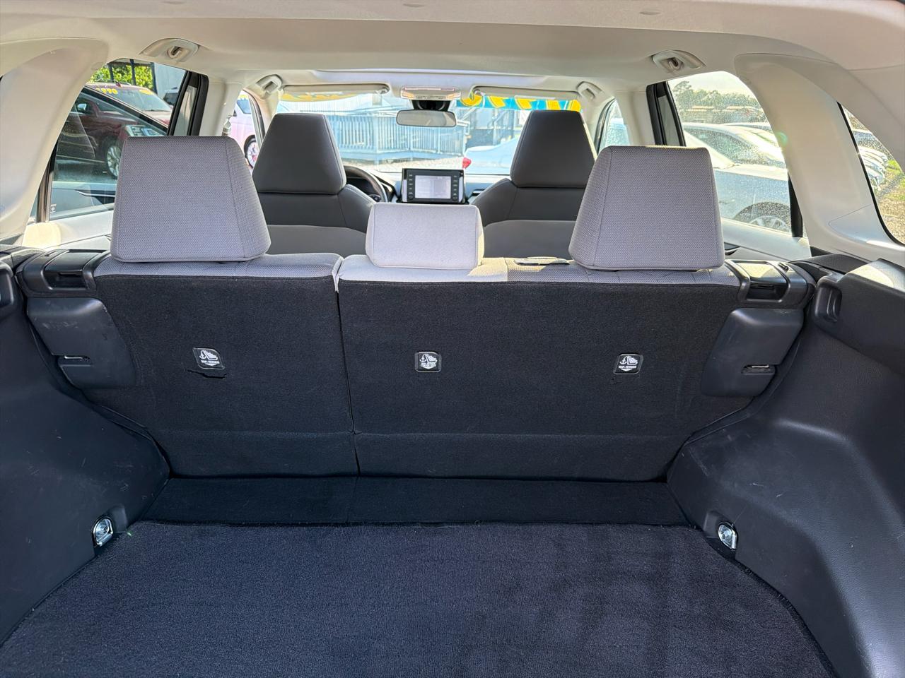 Toyota RAV4 XLE 2019