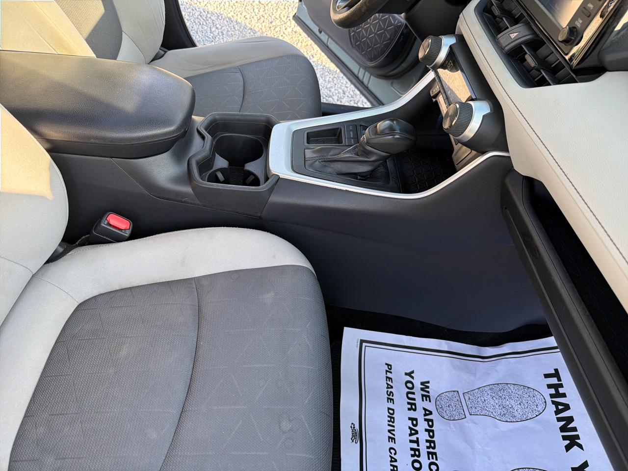 Toyota RAV4 XLE 2019