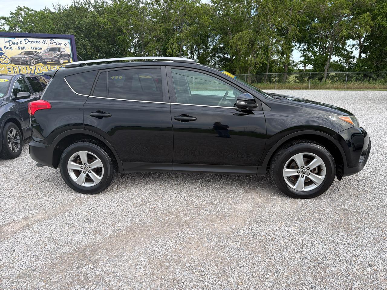 Toyota RAV4 XLE FWD 2015
