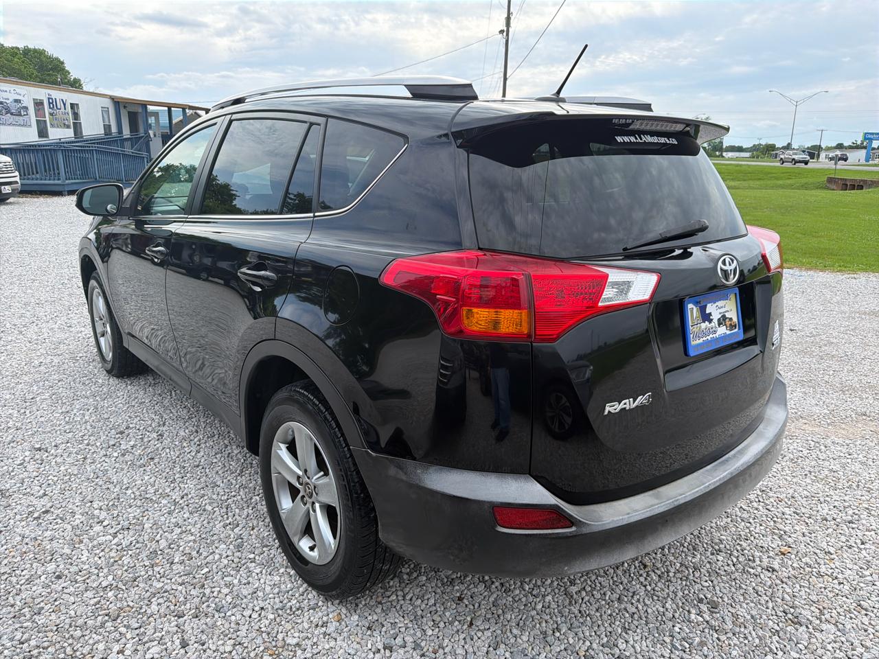 Toyota RAV4 XLE FWD 2015