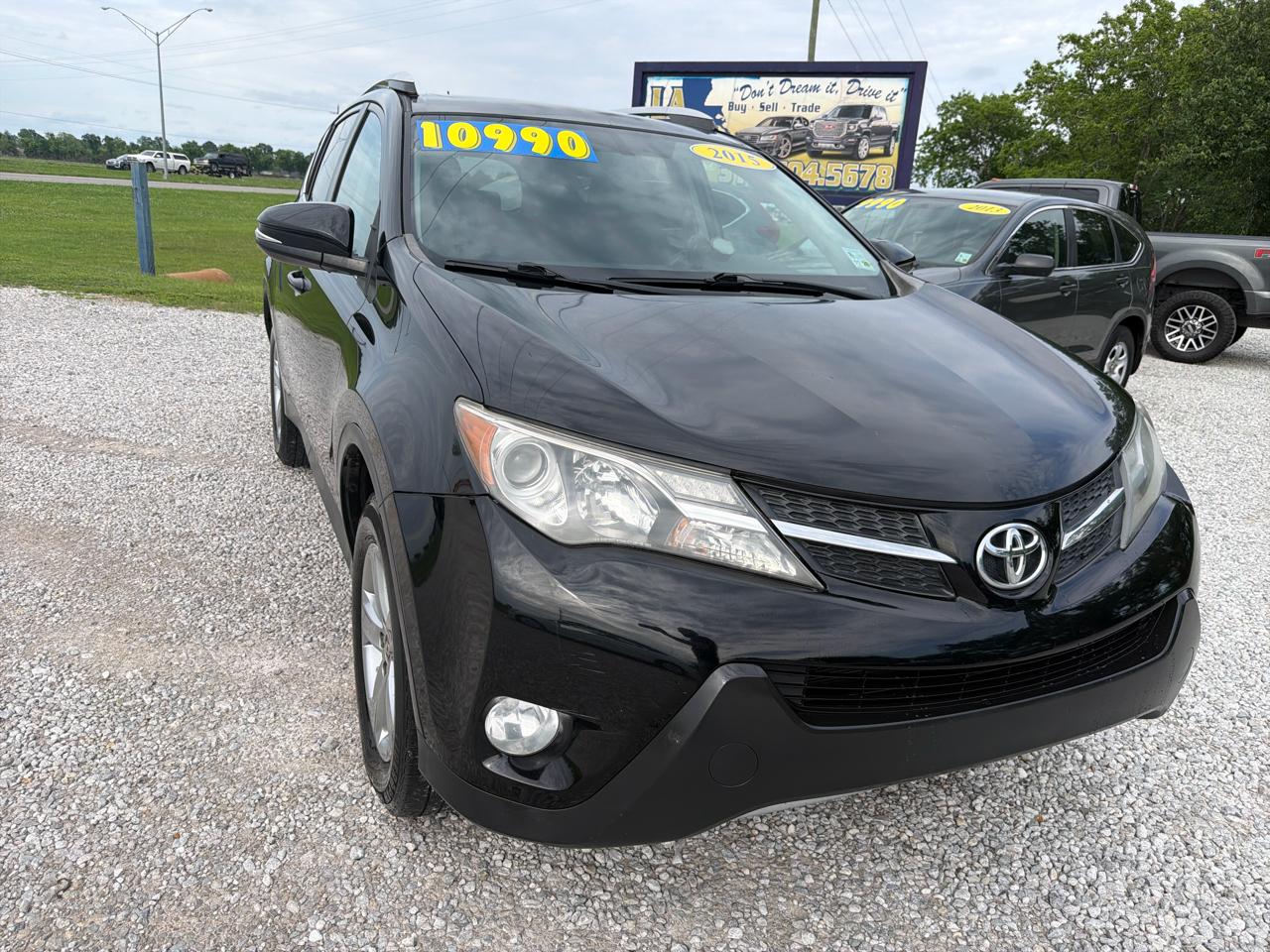 Toyota RAV4 XLE FWD 2015