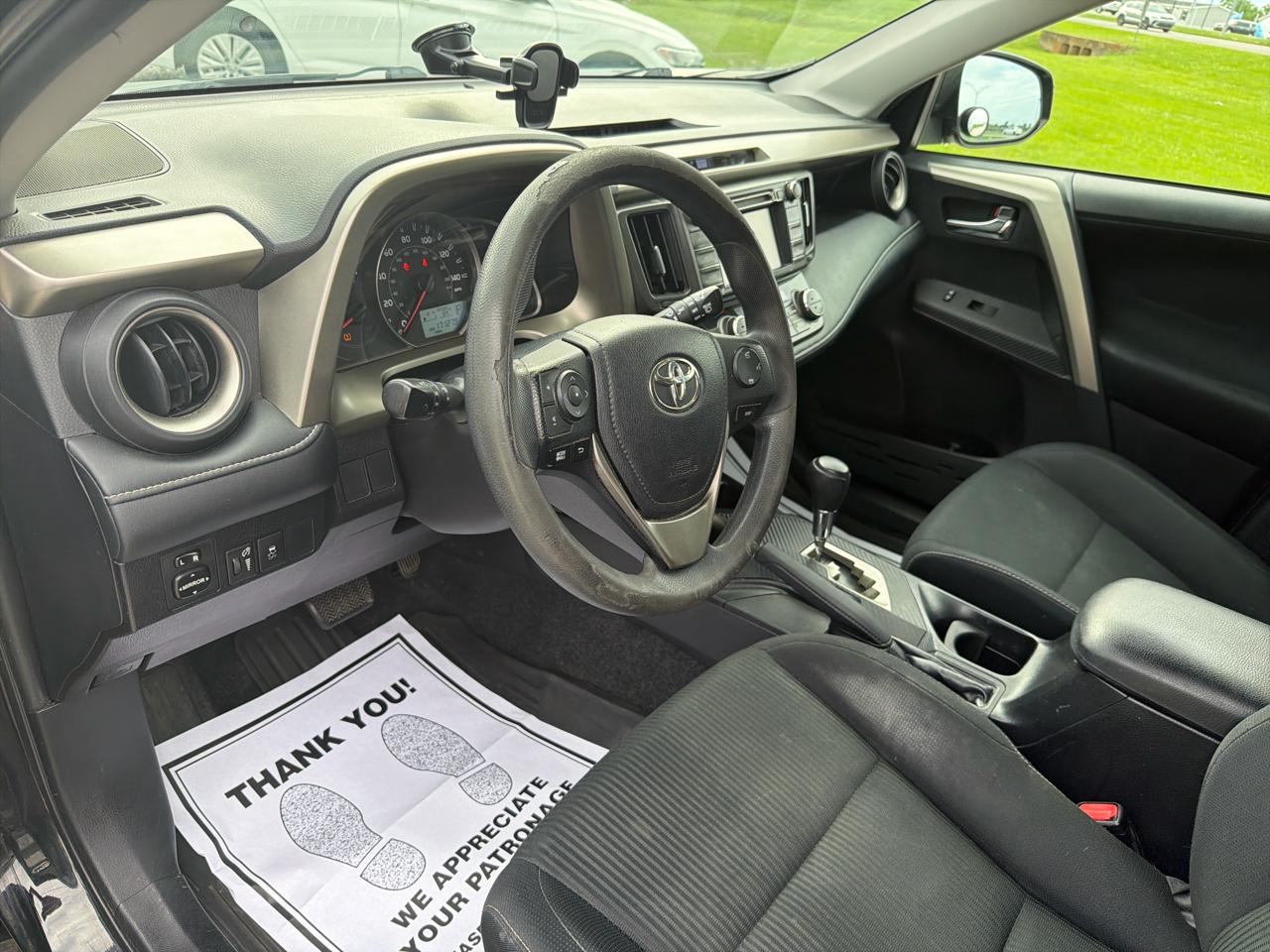 Toyota RAV4 XLE FWD 2015