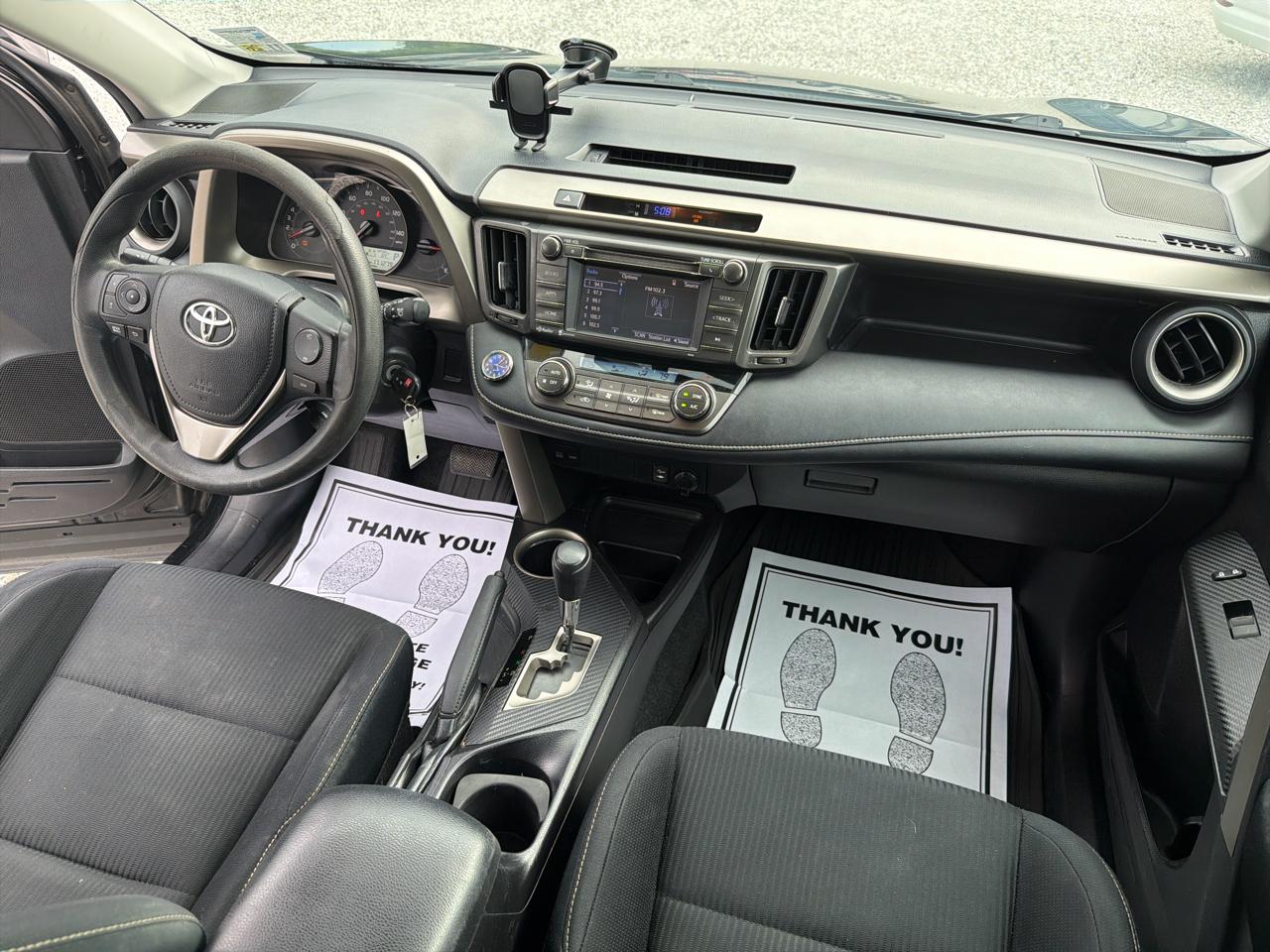 Toyota RAV4 XLE FWD 2015