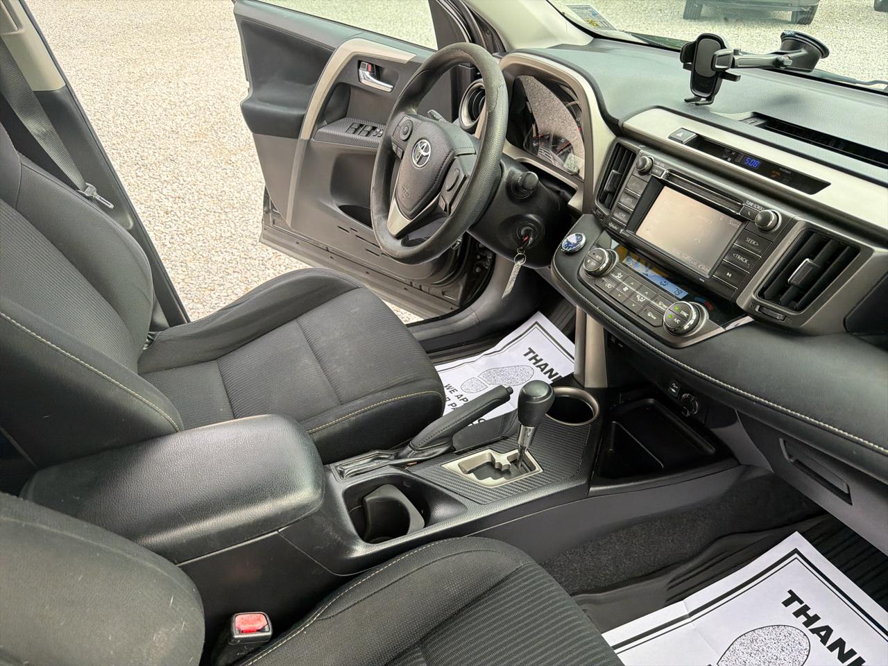 Toyota RAV4 XLE FWD 2015