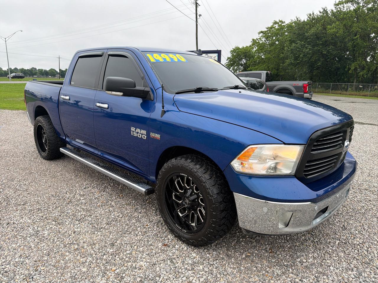 RAM 1500 2WD Crew Cab 140.5" Lone Star 2016