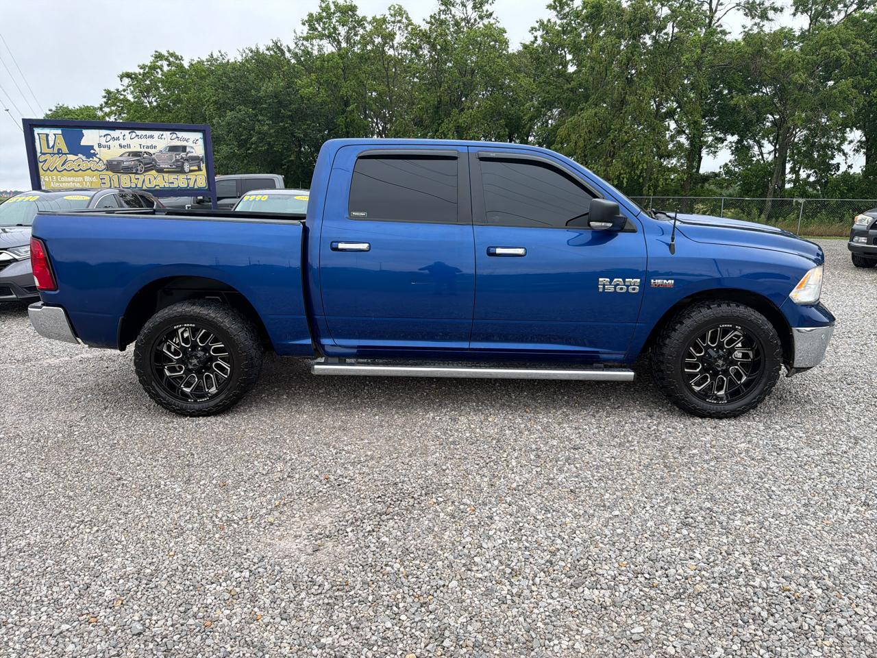 RAM 1500 2WD Crew Cab 140.5" Lone Star 2016