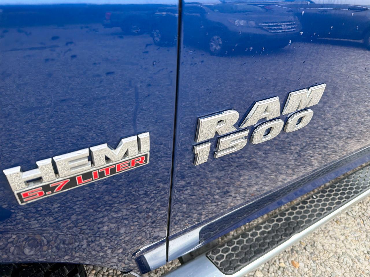 RAM 1500 2WD Crew Cab 140.5" Lone Star 2016