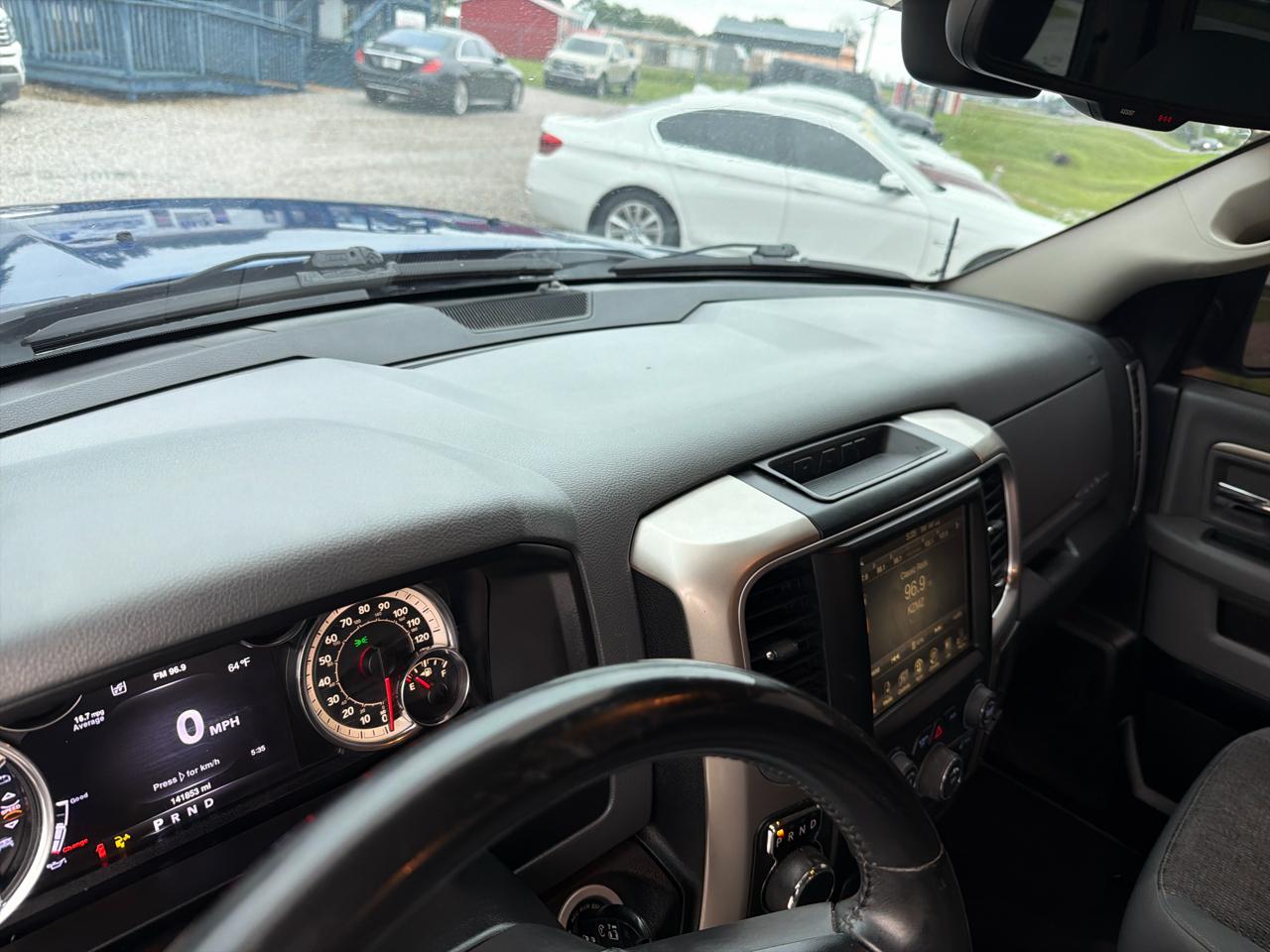 RAM 1500 2WD Crew Cab 140.5" Lone Star 2016