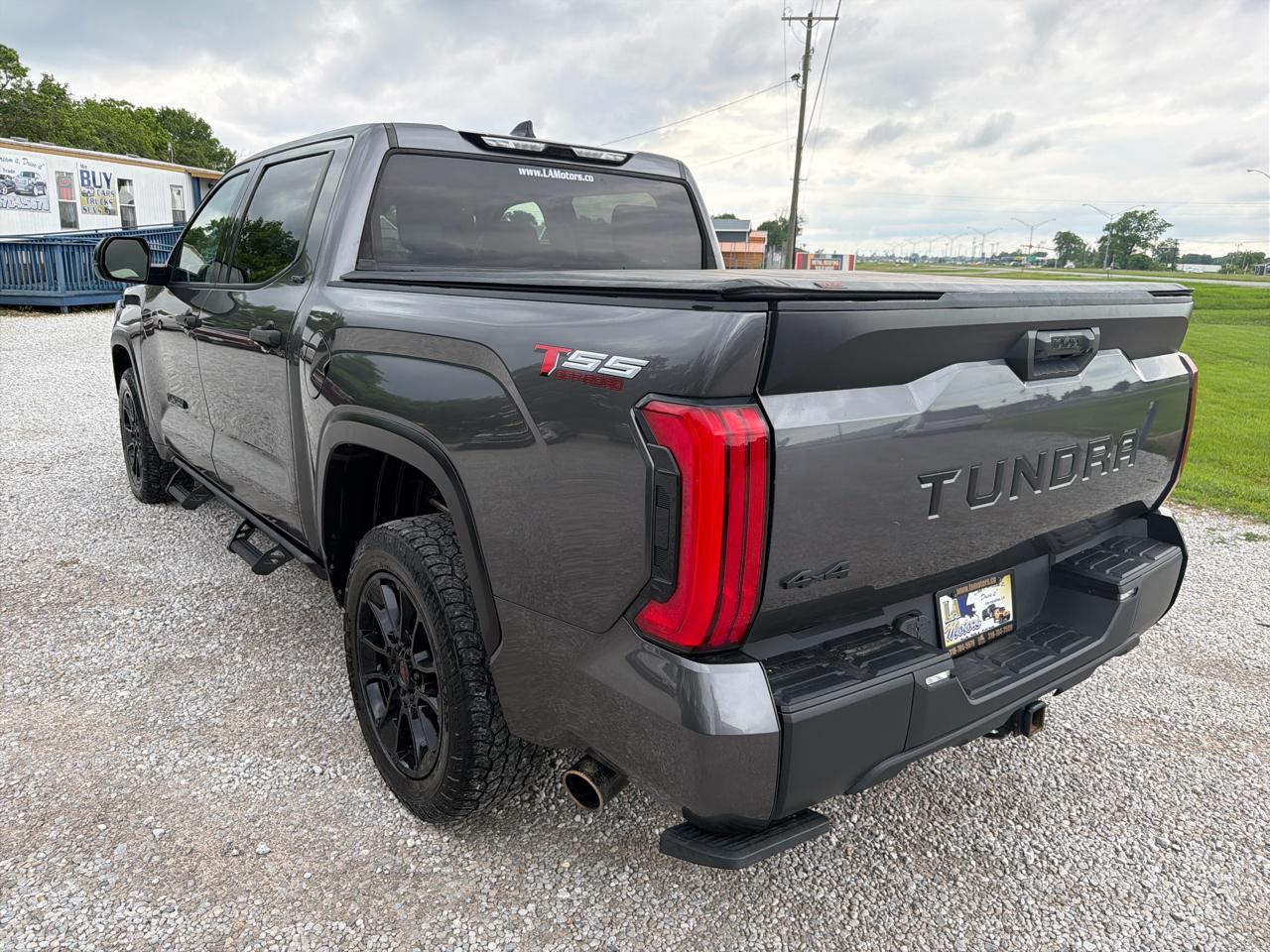Toyota Tundra 4WD CrewMax 145.7" 4.7L SR5 (Natl) 2023