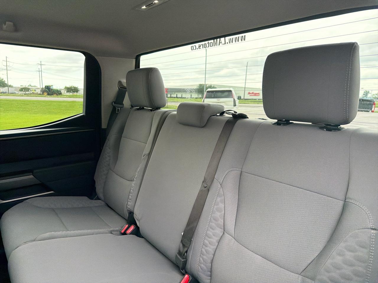Toyota Tundra 4WD CrewMax 145.7" 4.7L SR5 (Natl) 2023