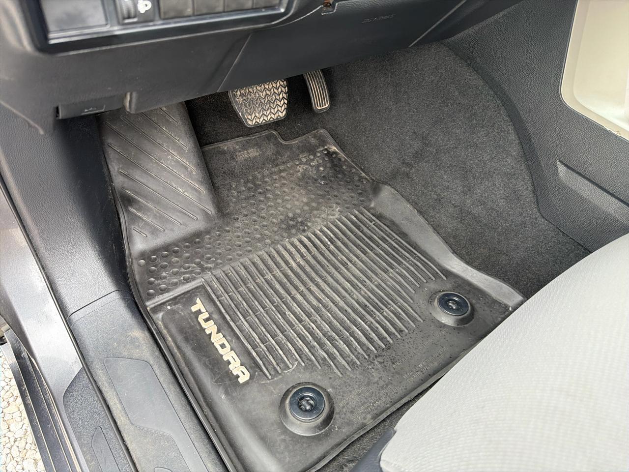 Toyota Tundra 4WD CrewMax 145.7" 4.7L SR5 (Natl) 2023