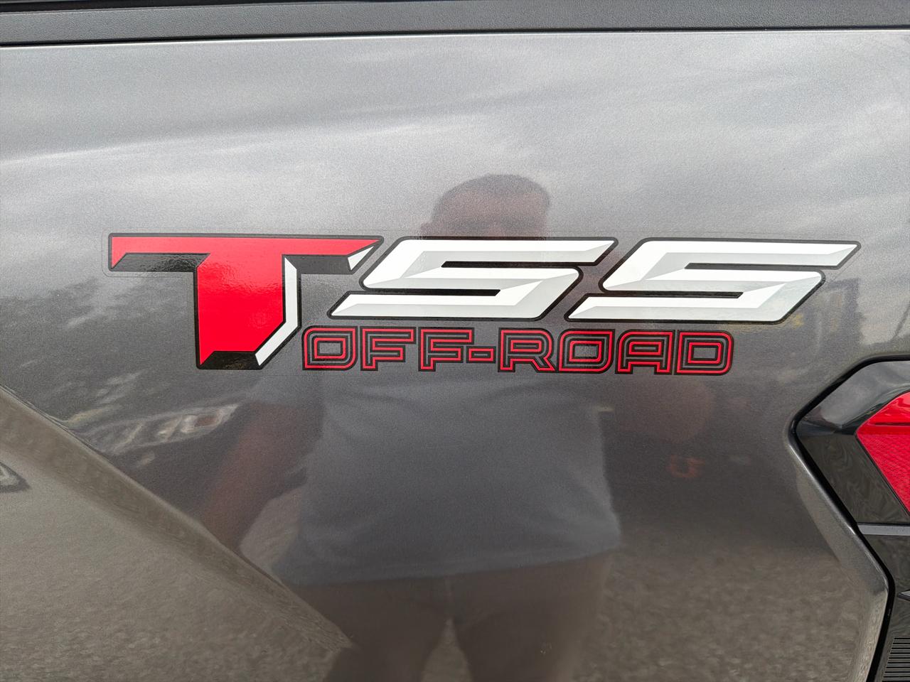 Toyota Tundra 4WD CrewMax 145.7" 4.7L SR5 (Natl) 2023