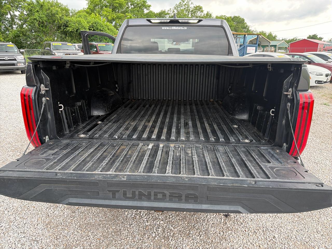 Toyota Tundra 4WD CrewMax 145.7" 4.7L SR5 (Natl) 2023