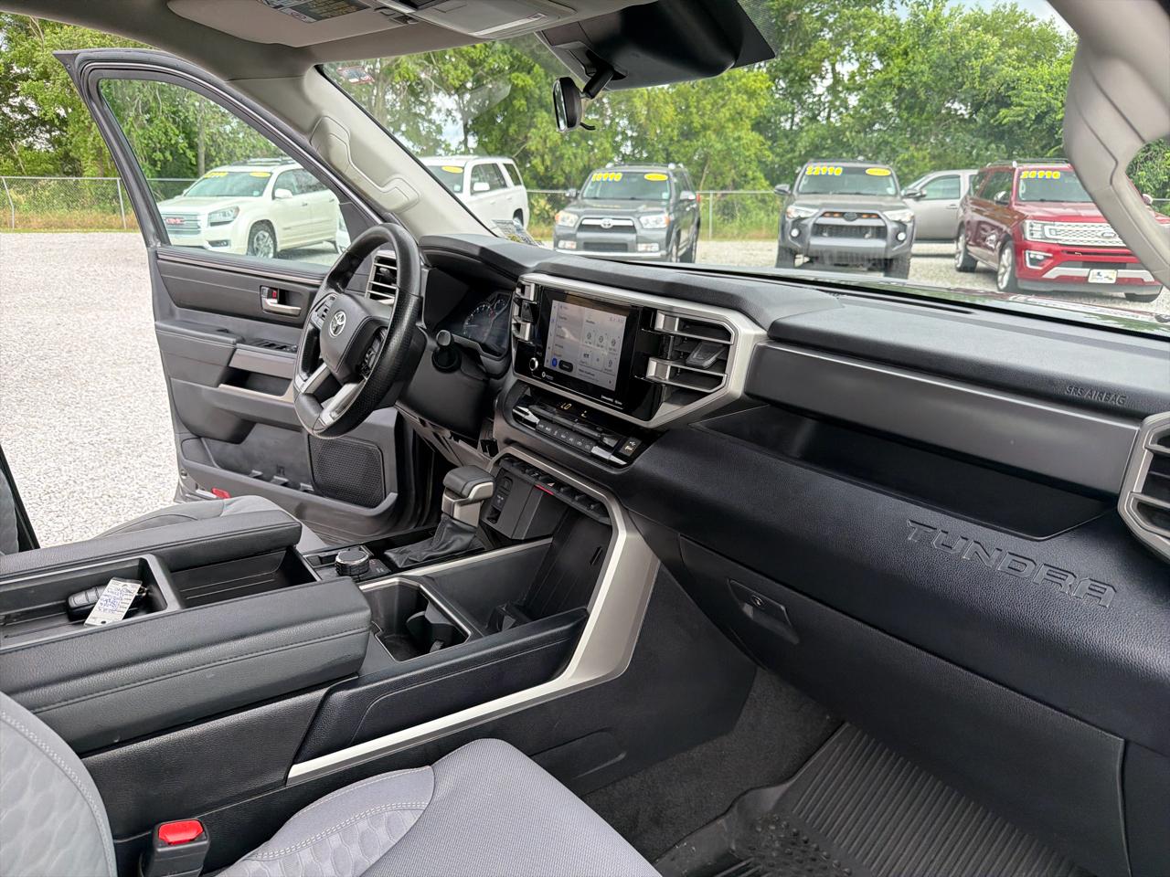 Toyota Tundra 4WD CrewMax 145.7" 4.7L SR5 (Natl) 2023