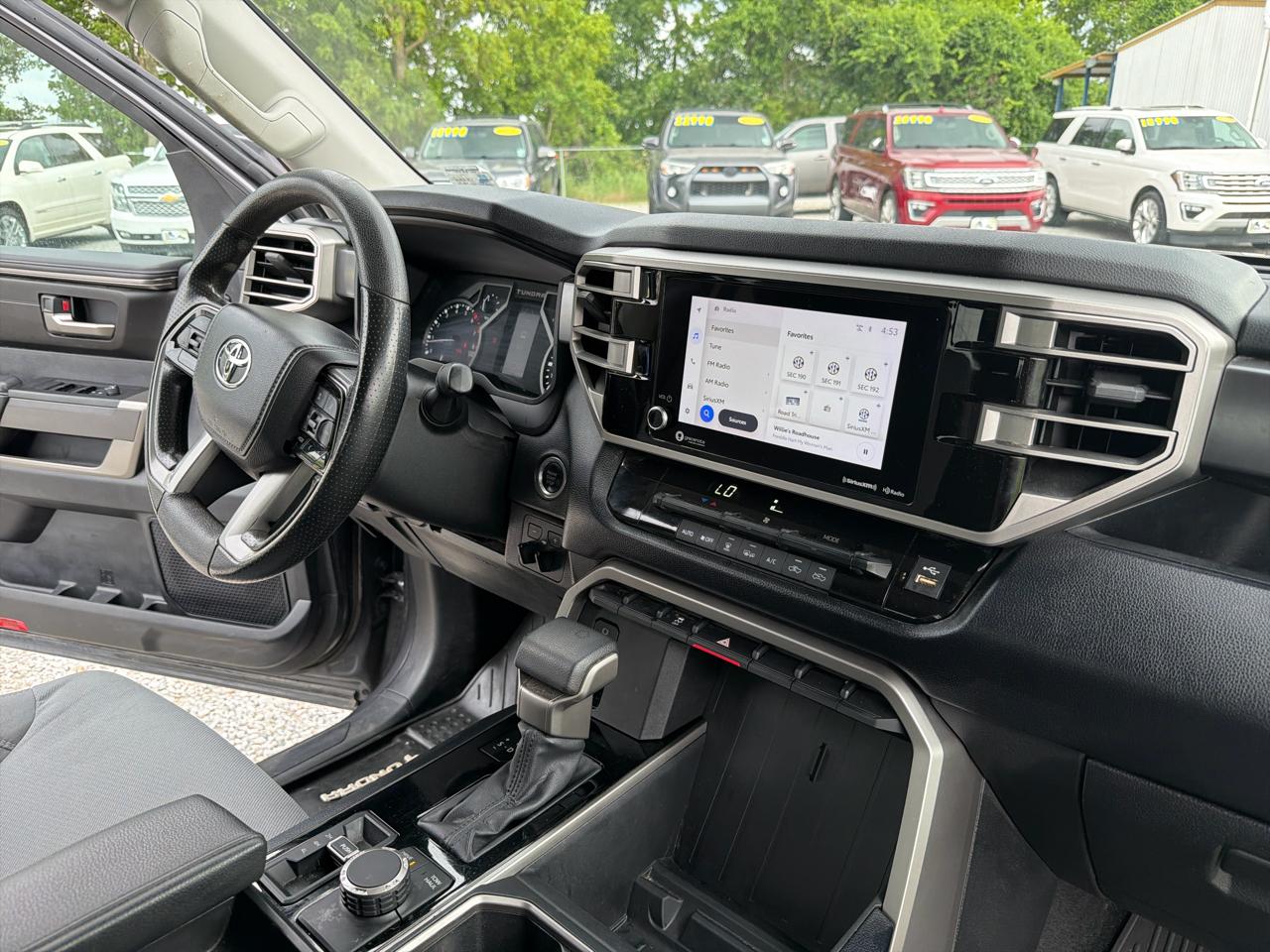 Toyota Tundra 4WD CrewMax 145.7" 4.7L SR5 (Natl) 2023