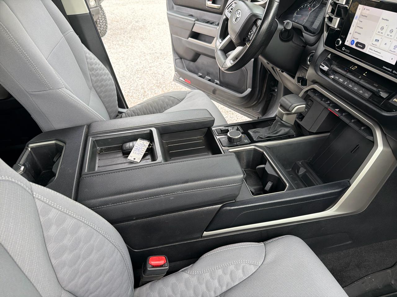 Toyota Tundra 4WD CrewMax 145.7" 4.7L SR5 (Natl) 2023