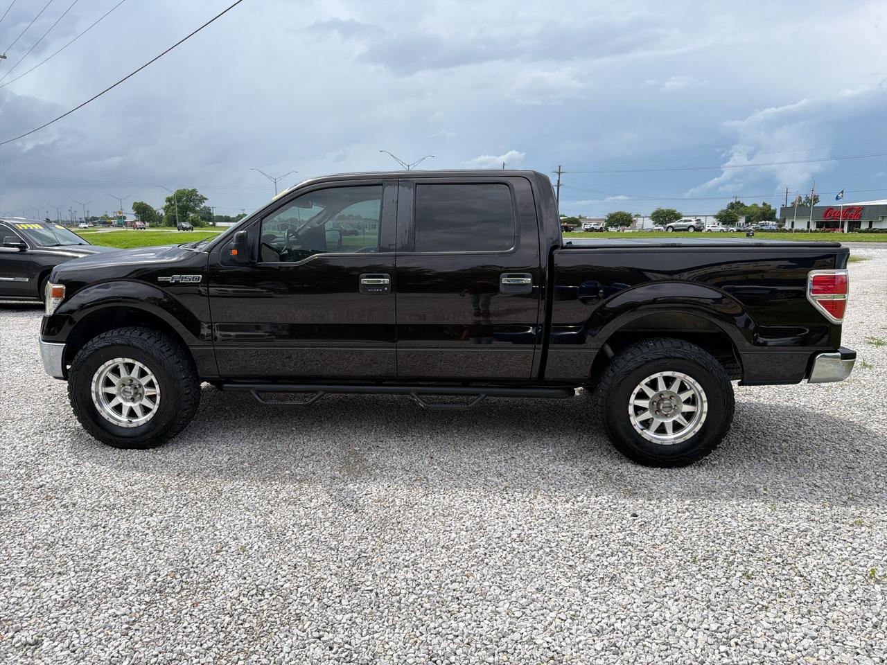 Ford F-150 4WD SuperCrew 145" XLT 2014