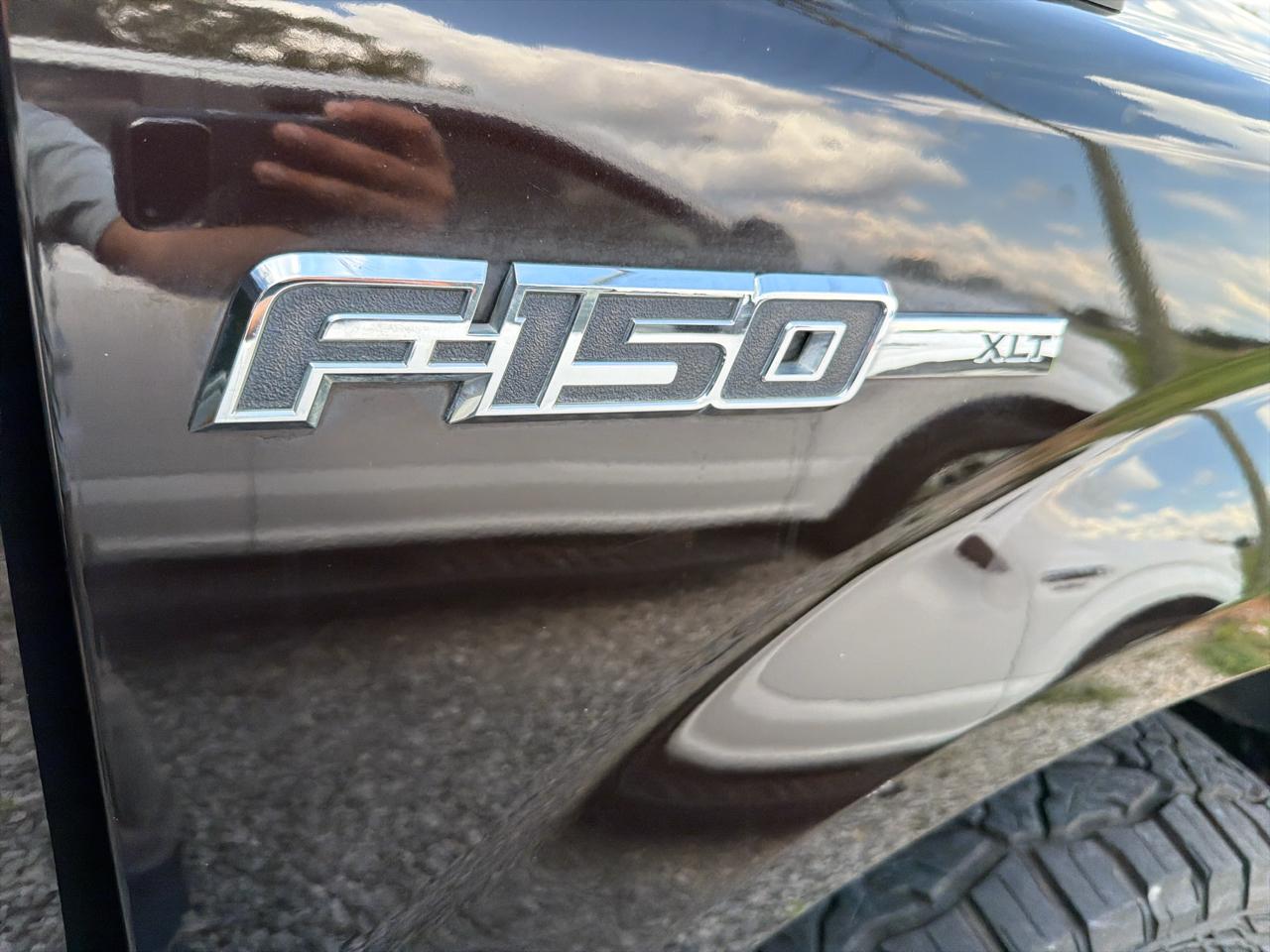 Ford F-150 4WD SuperCrew 145" XLT 2014